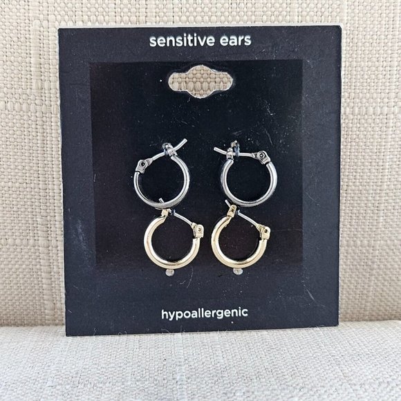 Women Earrings Set of 2 Small Hoop Earrings Black Gold Tone Fashion Jewelry New - Picture 1 of 9